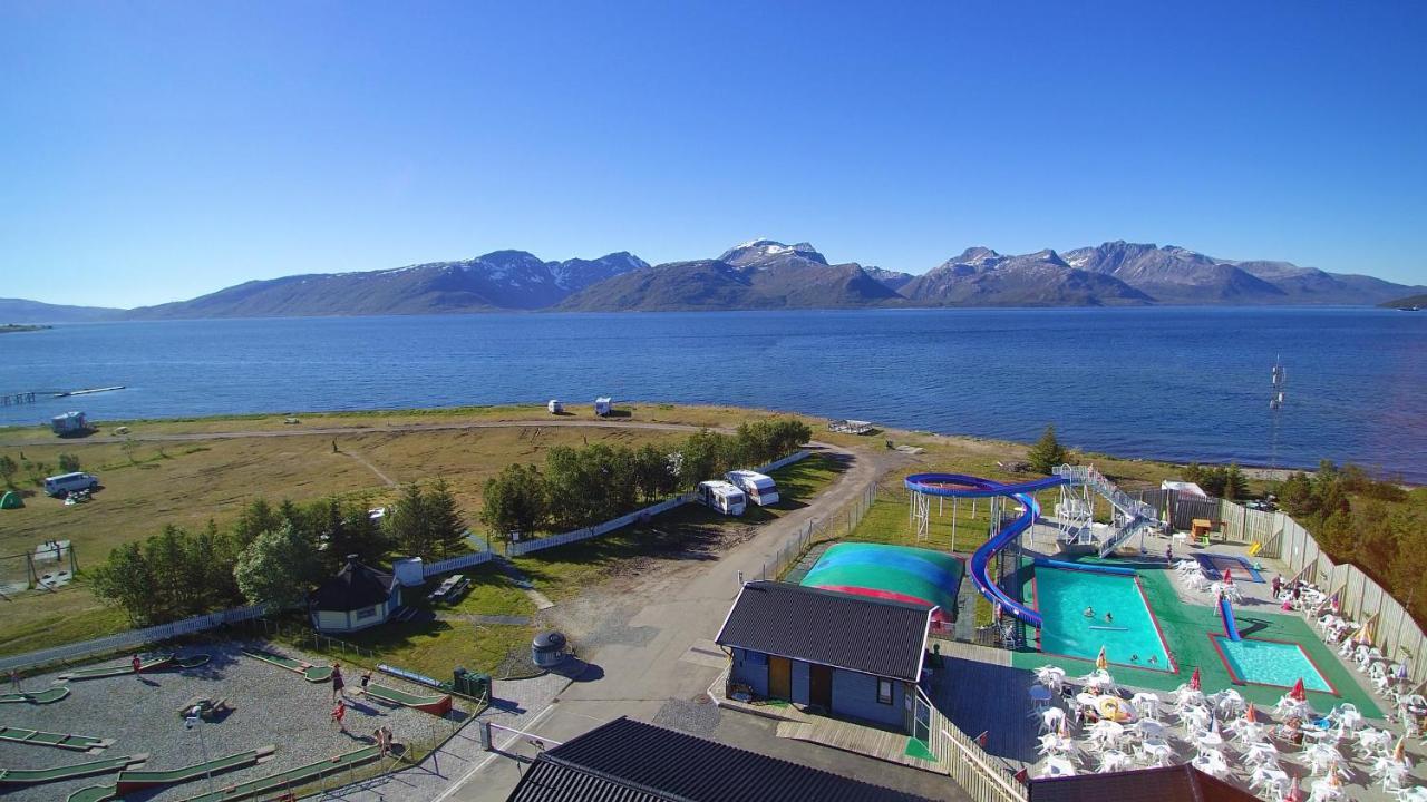 Skittenelv Lodge & Camping Тромсё Экстерьер фото